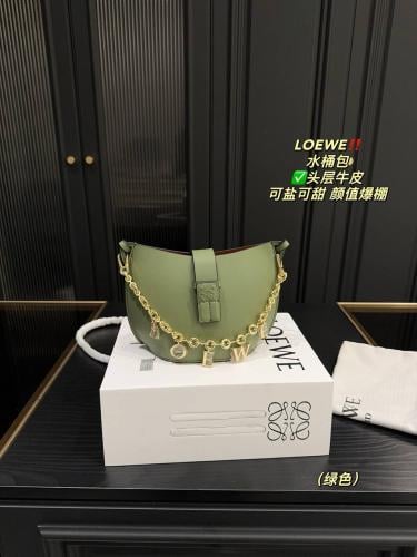 شنطه loewe