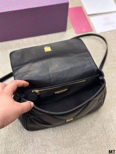 شنط توري بورش