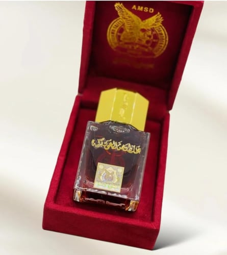 عطر مخلط دهن العود بركه