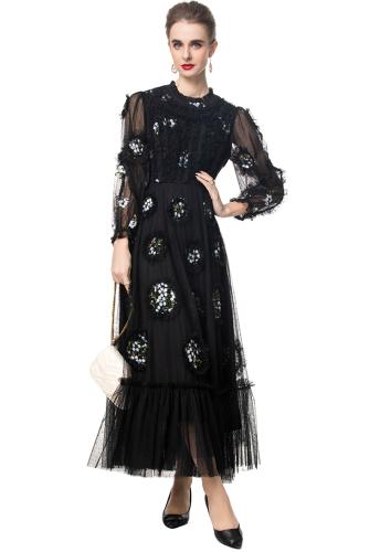 فستان بالترتر