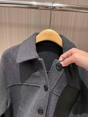 جاكيت لويفي