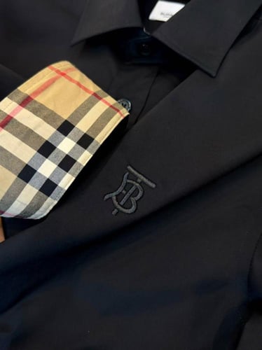 قميص بيربري