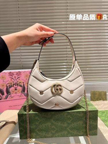 شنطه gucci