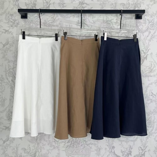 تنورة فالنتينيو