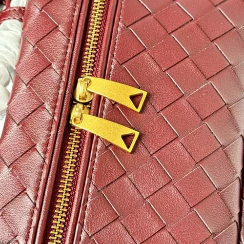 شنطه بوتيغا