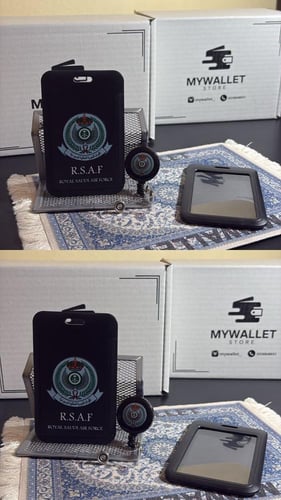 حامل بطاقة -عمل بلاستك ~ بالطول