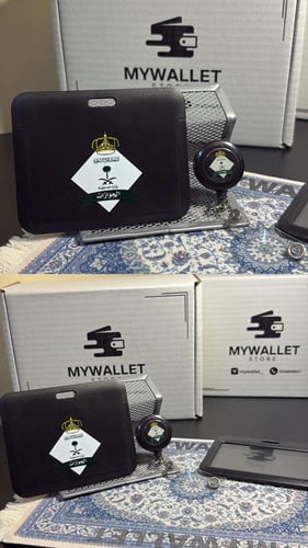 حامل بطاقة -عمل بلاستك ~ بالعرض