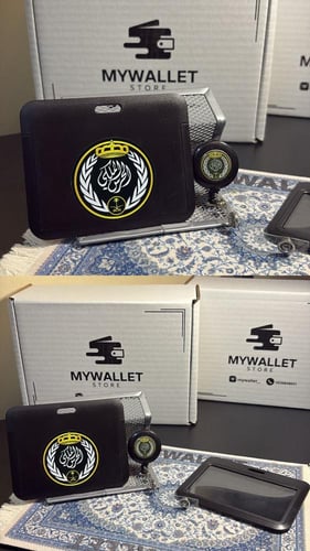 حامل بطاقة -عمل بلاستك ~ بالعرض