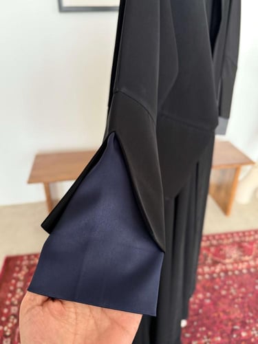 عباية قماش كريب لمياء نص كلوش