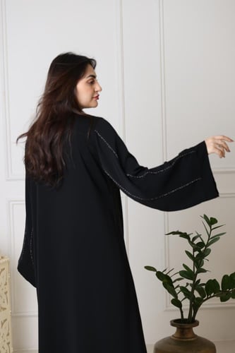 عباية سبيشل رويال نواعم