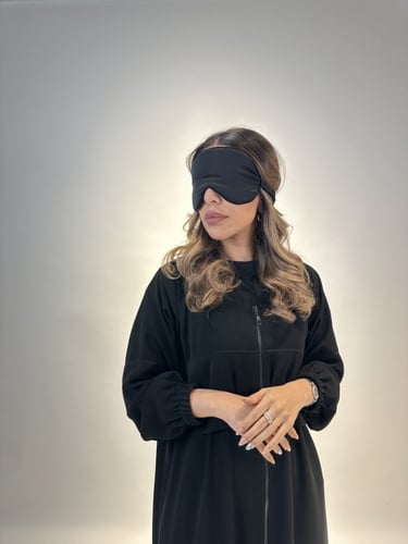 غطاء عين حرير