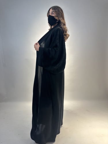 عباية رويال كريب نص كلوش