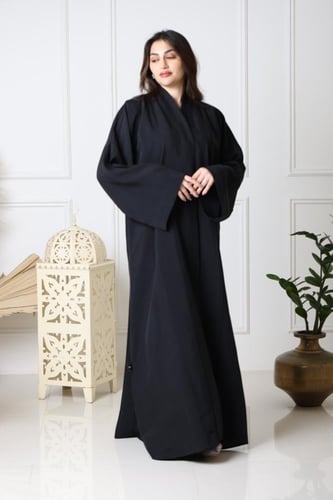 عباية حرير مغسول اسود نص كلوش