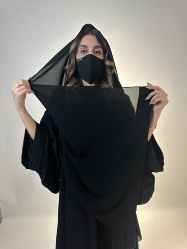 عباية رويال كريب نص كلوش