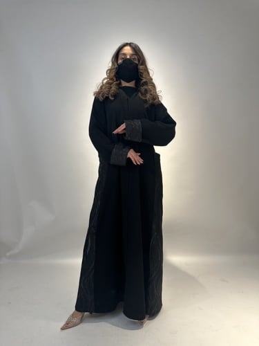 عباية كريب صالونا ربع كلوش