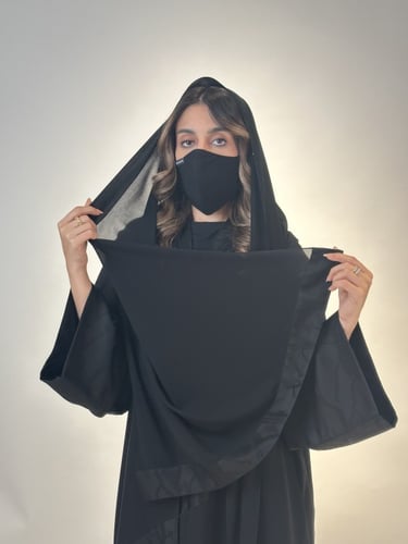 عباية كريب جاكار نص كلوش