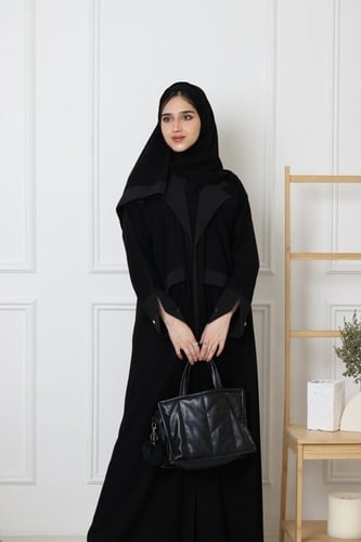 عباية بزنس كريب ملكي