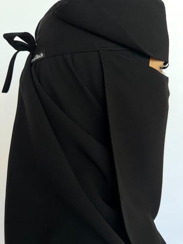 نقاب اسلامي أسود ملكي مبطن حرير