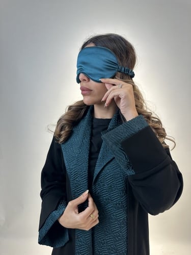 غطاء عين حرير