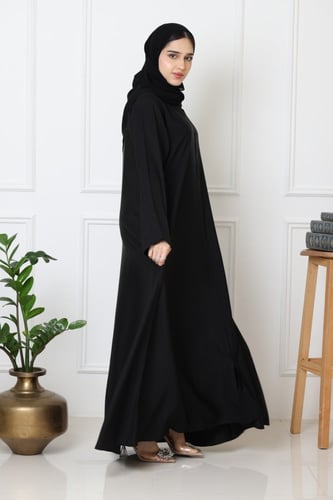 عباية حرير ملكي نص كلوش