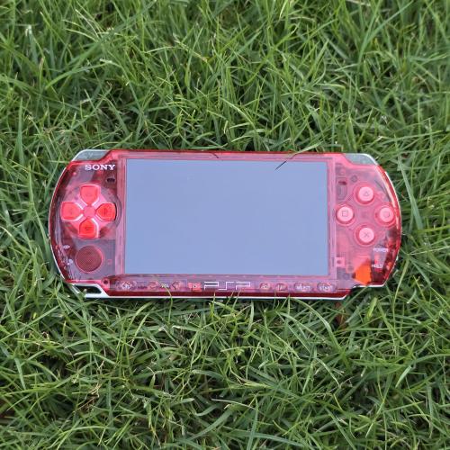 PSP 3000 - Clear Red