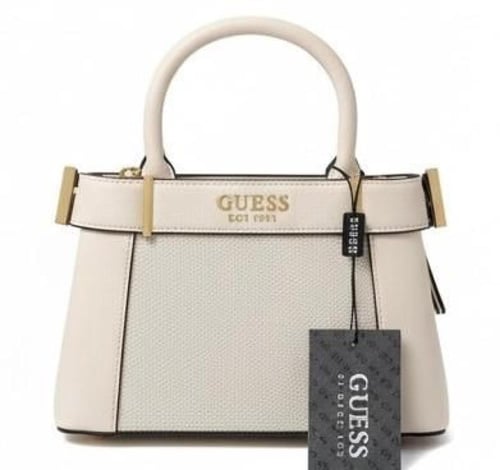 شنط " GUESS"