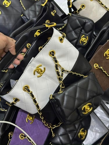 جديد شانيل شنطه بتعليقه شانيل