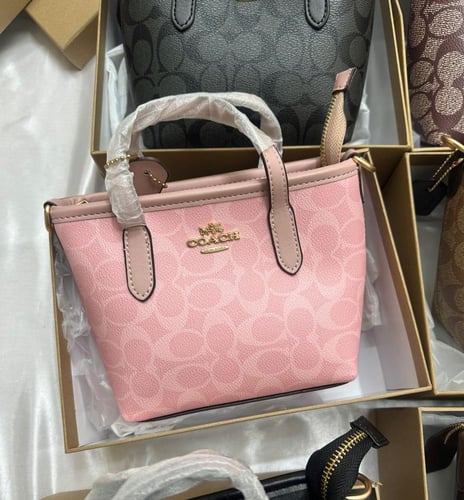 شنطه كوتش ( حصري)