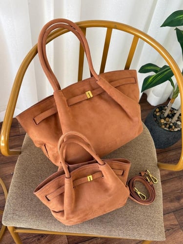 شنطه توت باق الحجم كبير مناسب للجامعه والاطفال