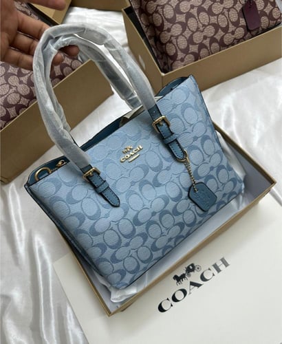 شنطه كوتش ( حصري)