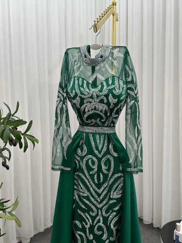 فستان الغزاله