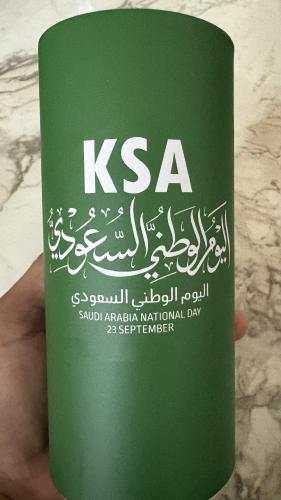 A box of cylindrical tissues for the Saudi National Day with excellent quality