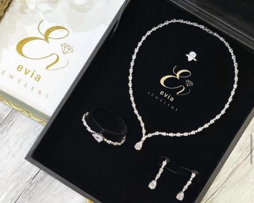 طقم ناعم زركون شبيه الألماس