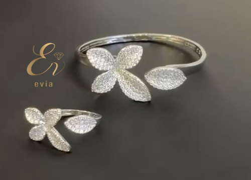 طقم أسواره مع الخاتم