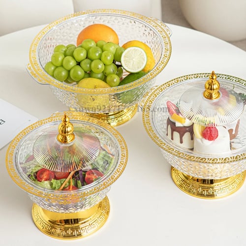 حافظة تقديم كريستال بغطاء وقاعدة ذهبية