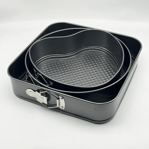 طقم صواني كيك متعدد الاشكال