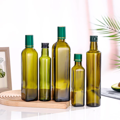 زجاجات زيت زيتون عتيقة الطراز
