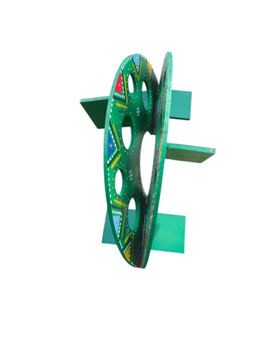 طاولة تراثية كبيرة بنقشة أخضر