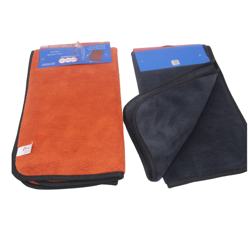 مناشف مايكروفايبر