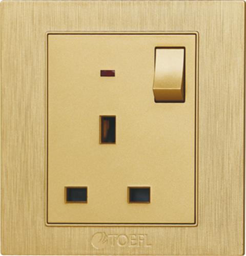 فيش ثلاثي مع مفتاح 13 امبير لون ذهبي هادئ.
