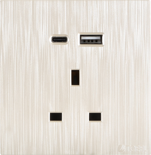 فيش ثلاثي مع منفذ يو اس بي USB مع تايب سي TYPE-C ل...