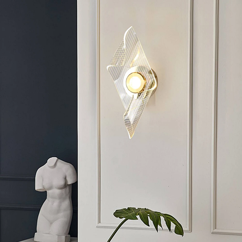 Modern wall lamp lighting, gold color, lighting type 3 lights, watt 5