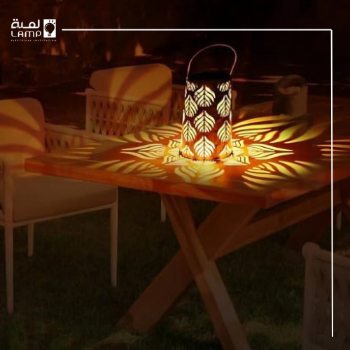 إضاءة زينة تعمل بالطاقة الشمسية