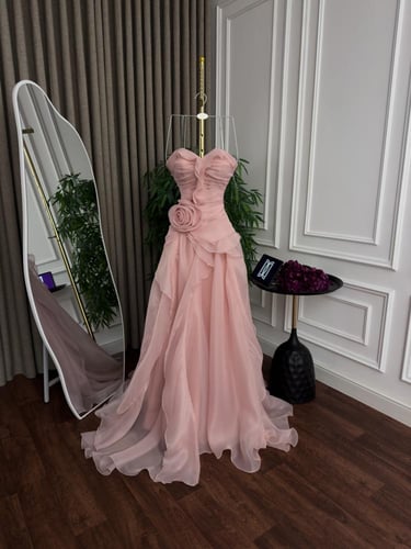 فستان تولين