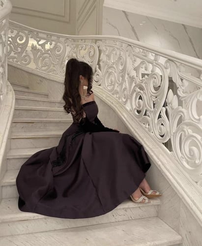 فستان وديان