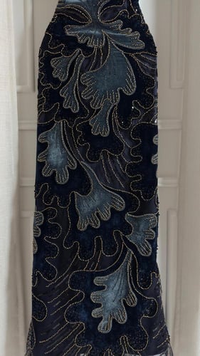 فستان وعود كحلي