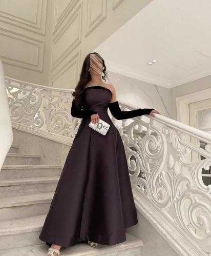 فستان وديان