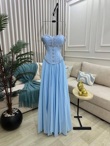 فستان شيرين