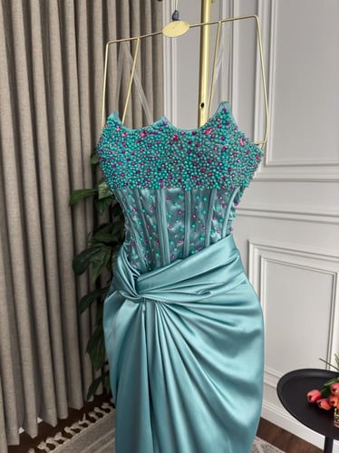 فستان ريانه