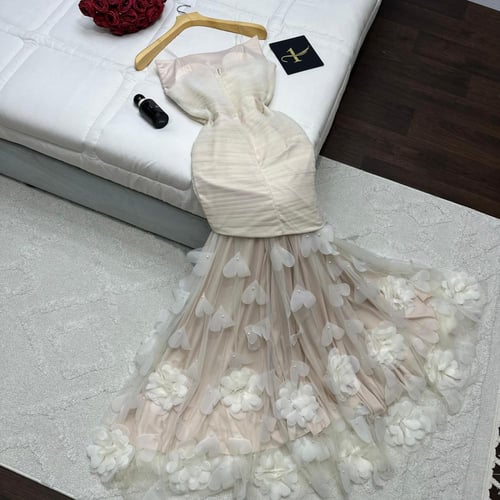 فستان نيفين